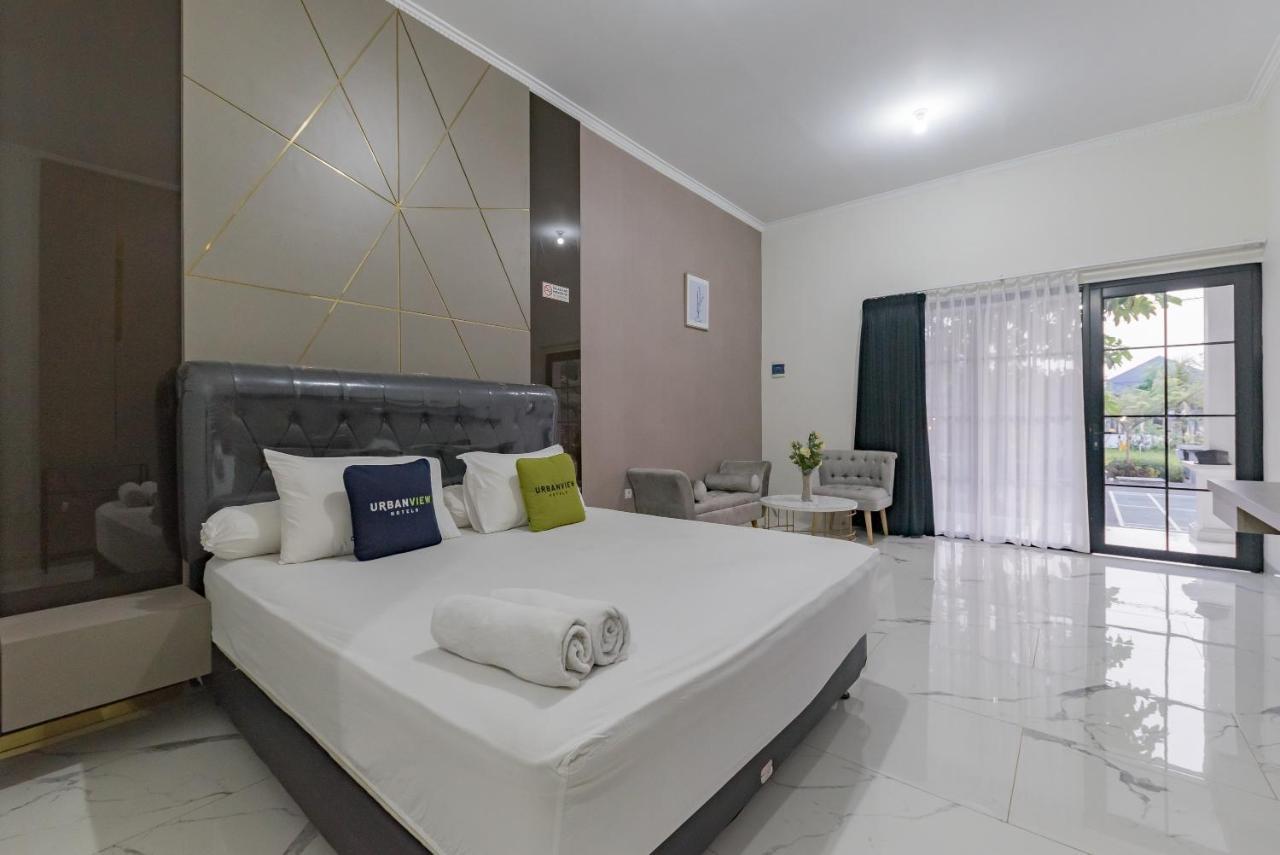 Hotel Urbanview Khayrizsan By Reddoorz